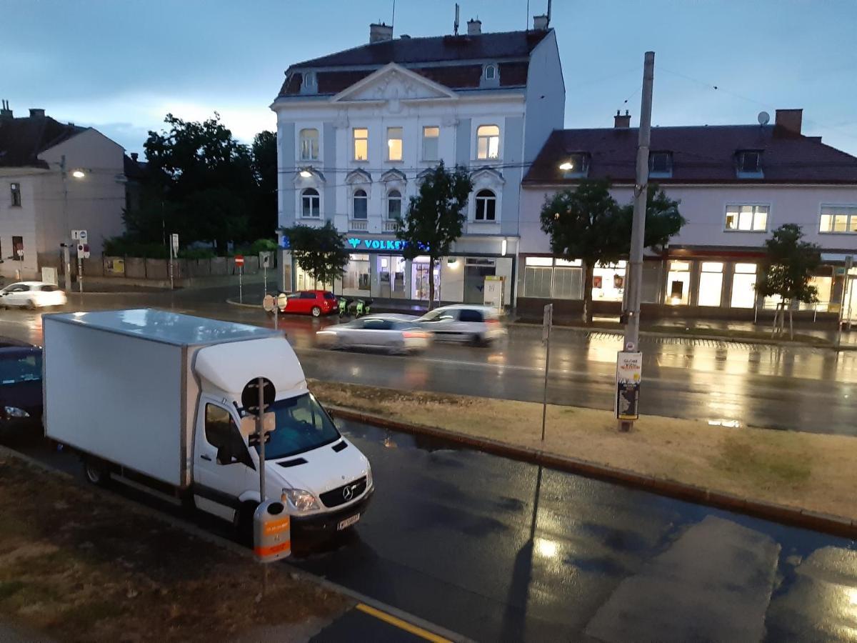 Vienna Lion Apartment Εξωτερικό φωτογραφία