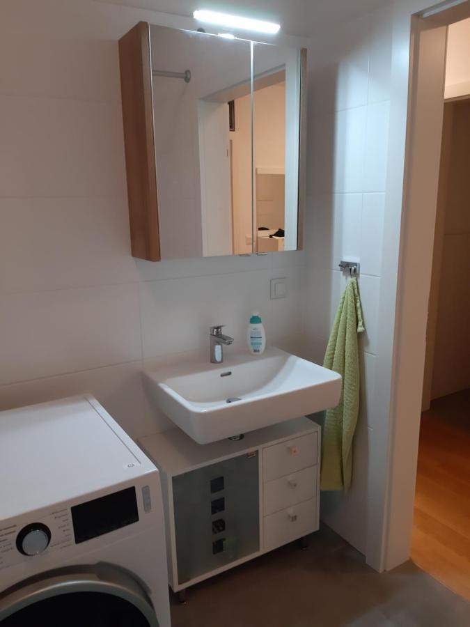 Vienna Lion Apartment Εξωτερικό φωτογραφία
