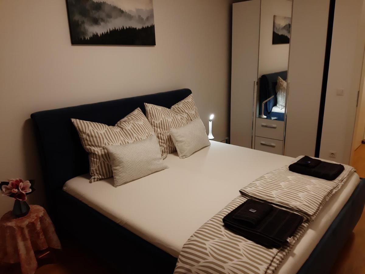 Vienna Lion Apartment Εξωτερικό φωτογραφία